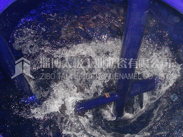 如何對搪瓷反應釜物料進行實時酸堿度檢測？